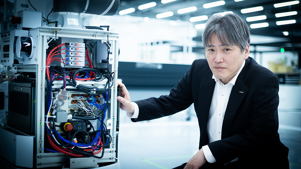 Hiroaki Yamada (Management Executive, Technology Development Division 1, Technology Development Department, Industrial Automation Business Company, OMRON Corporation)